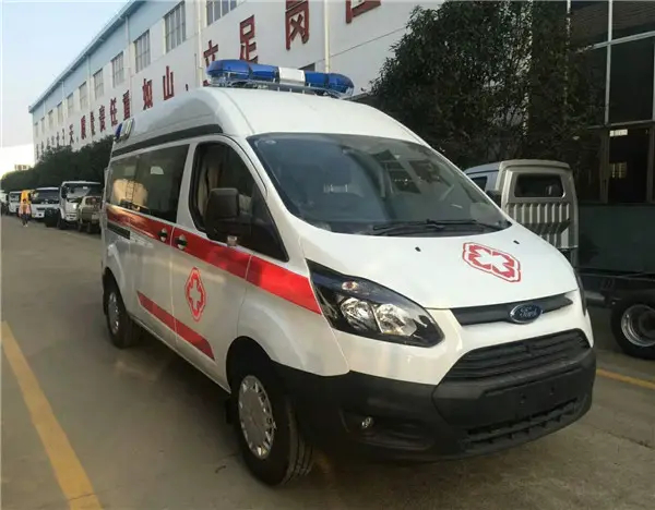 赤坎区跨省长途救护车接送案例